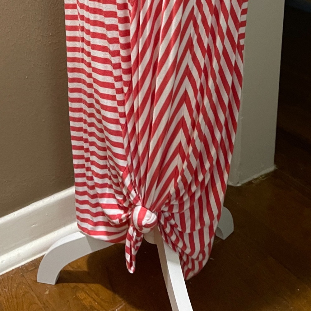 Dress - Picture 5 of 5